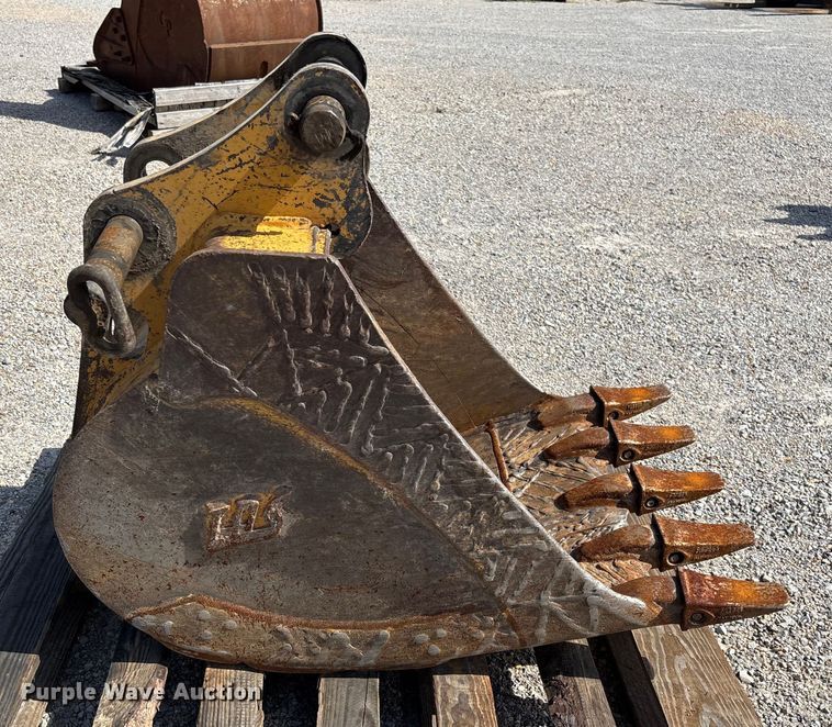 image for item EV3054 TAG 24