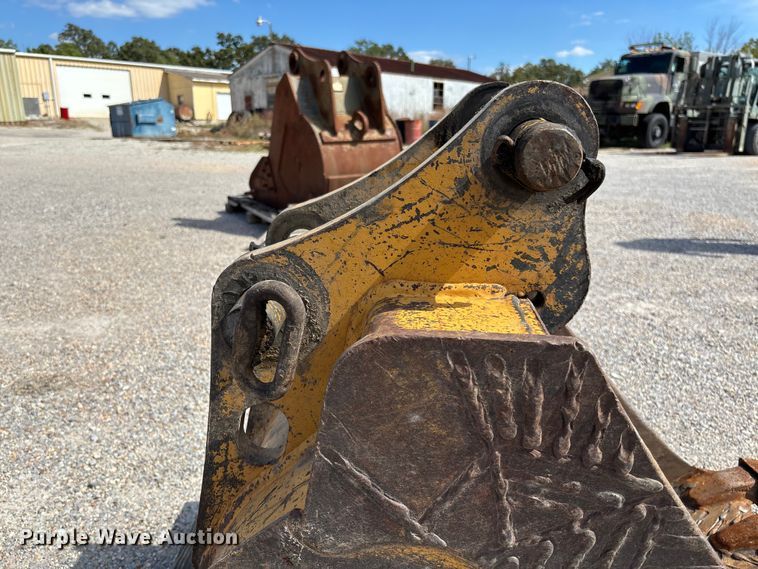 image for item EV3054 TAG 24