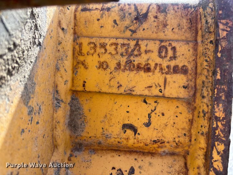 image for item EV3054 TAG 24