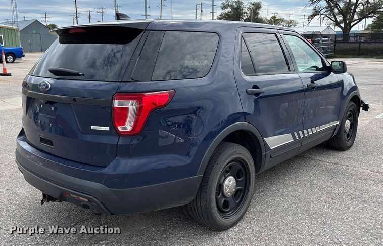 image for item EV3063 2017 Ford Explorer Police Interceptor SUV