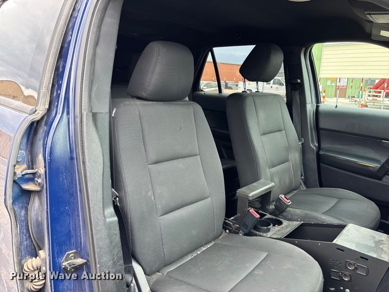 image for item EV3063 2017 Ford Explorer Police Interceptor SUV
