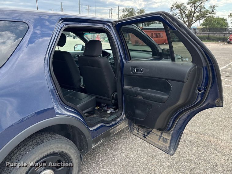 image for item EV3063 2017 Ford Explorer Police Interceptor SUV