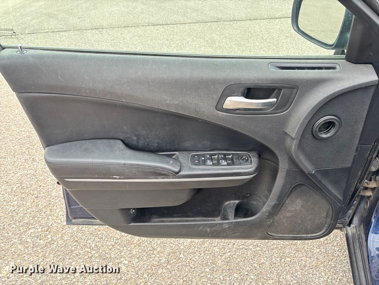 image for item EV3064 2019 Dodge Charger Police 