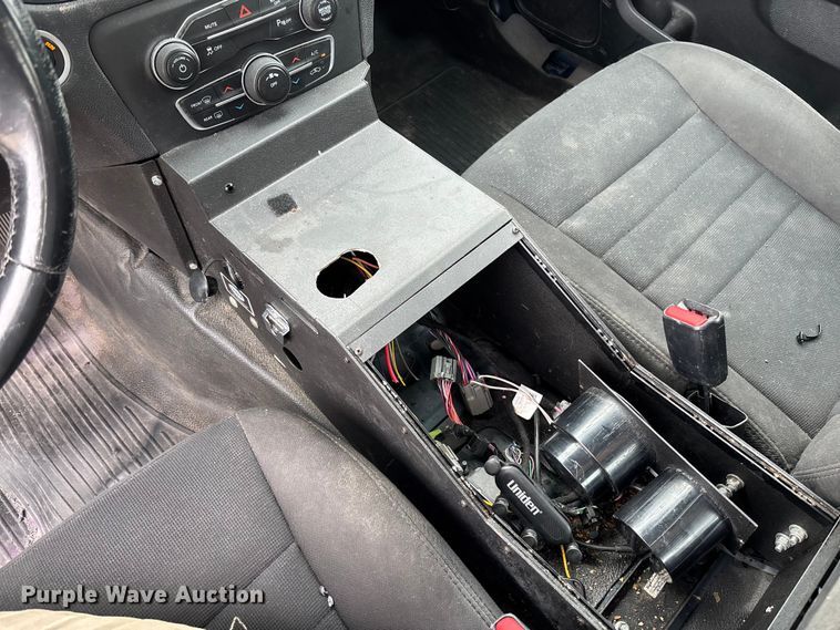 image for item EV3064 2019 Dodge Charger Police 