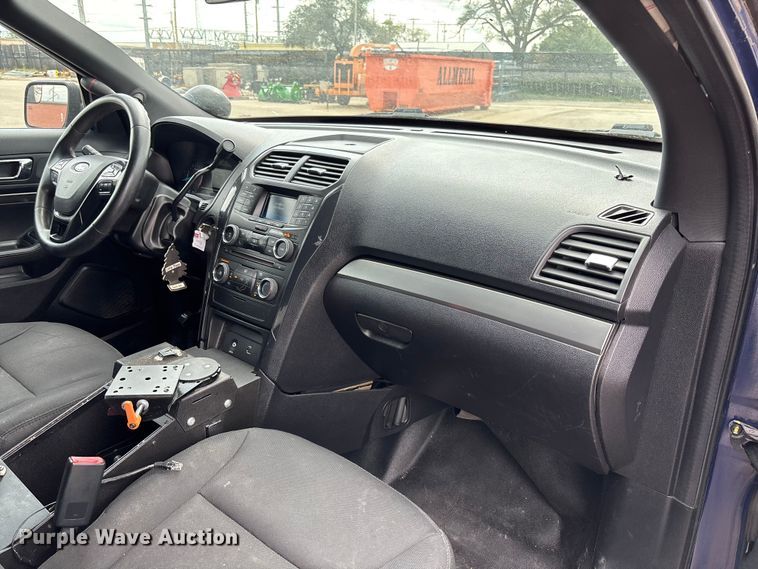 image for item EV3065 2017 Ford Explorer Police Interceptor SUV