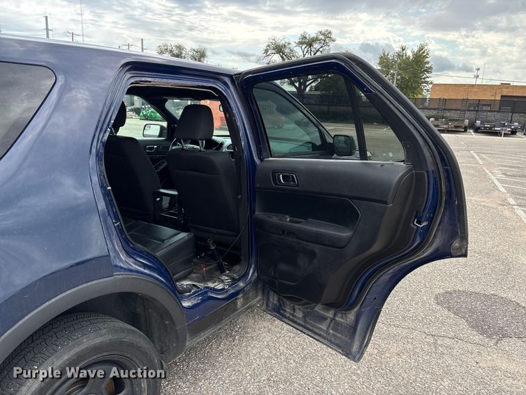image for item EV3065 2017 Ford Explorer Police Interceptor SUV