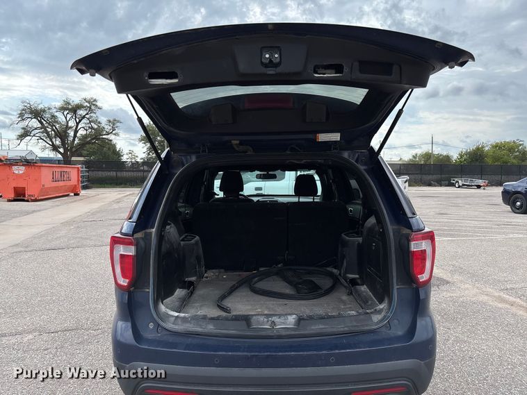 image for item EV3065 2017 Ford Explorer Police Interceptor SUV