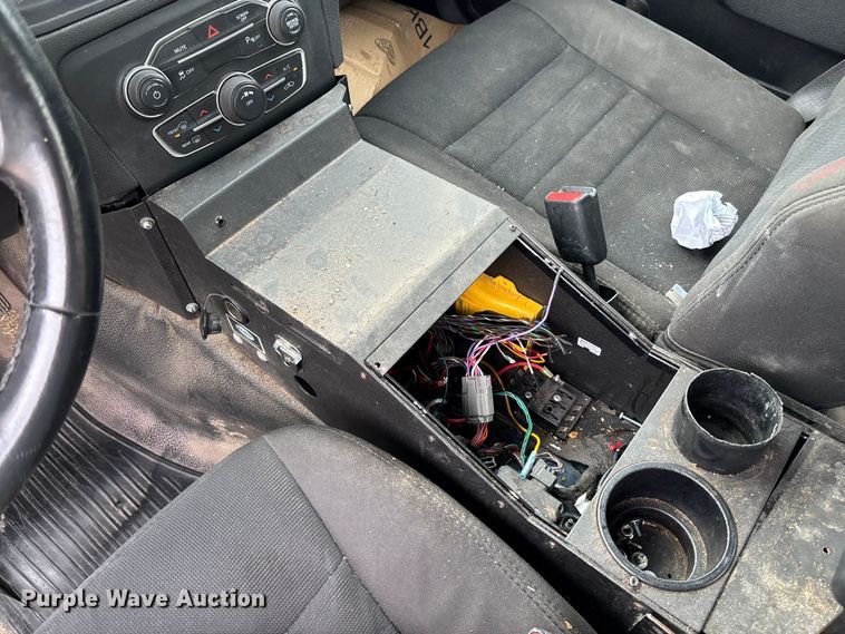 image for item EV3066 2018 Dodge Charger Police 