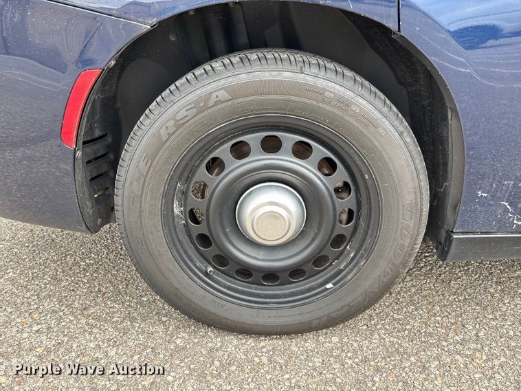 image for item EV3066 2018 Dodge Charger Police 