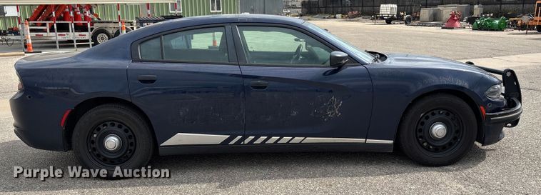 image for item EV3067 2017 Dodge Charger Police 