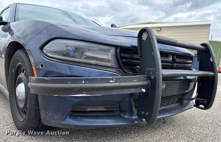 image for item EV3067 2017 Dodge Charger Police 