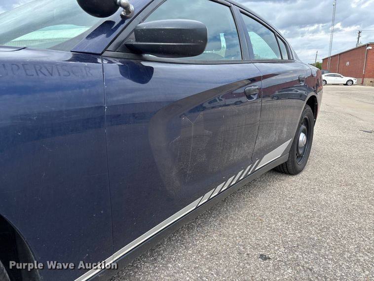 image for item EV3067 2017 Dodge Charger Police 