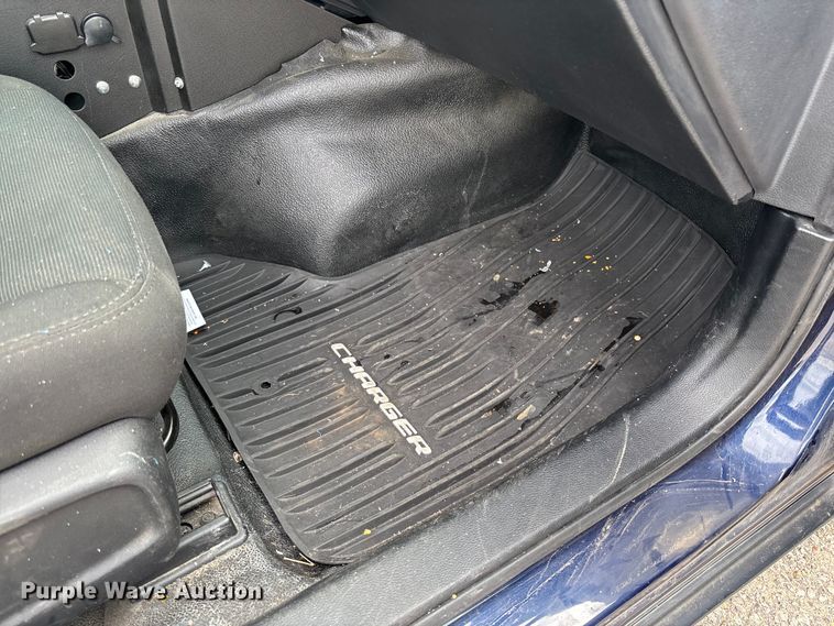 image for item EV3067 2017 Dodge Charger Police 