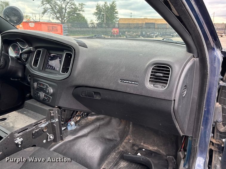 image for item EV3069 2019 Dodge Charger Police 