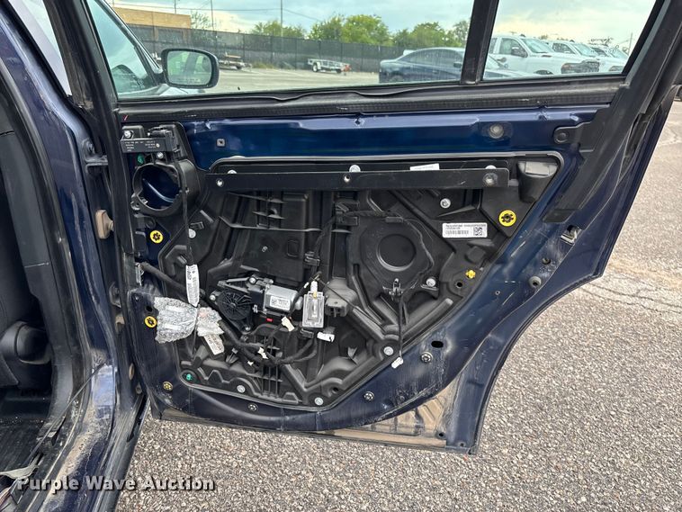 image for item EV3069 2019 Dodge Charger Police 