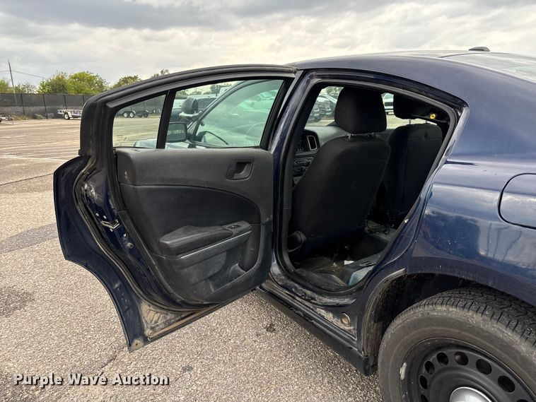 image for item EV3069 2019 Dodge Charger Police 