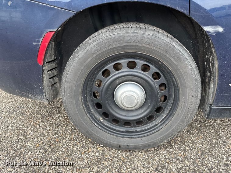 image for item EV3069 2019 Dodge Charger Police 