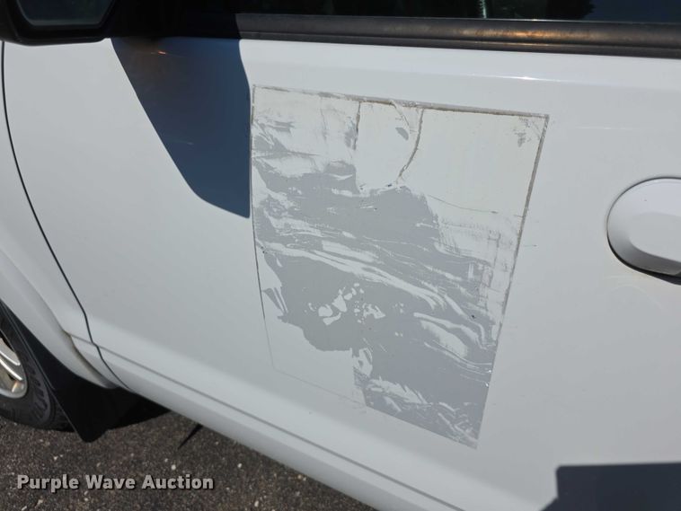 image for item FI0504 2009 Ford Explorer XLT SUV