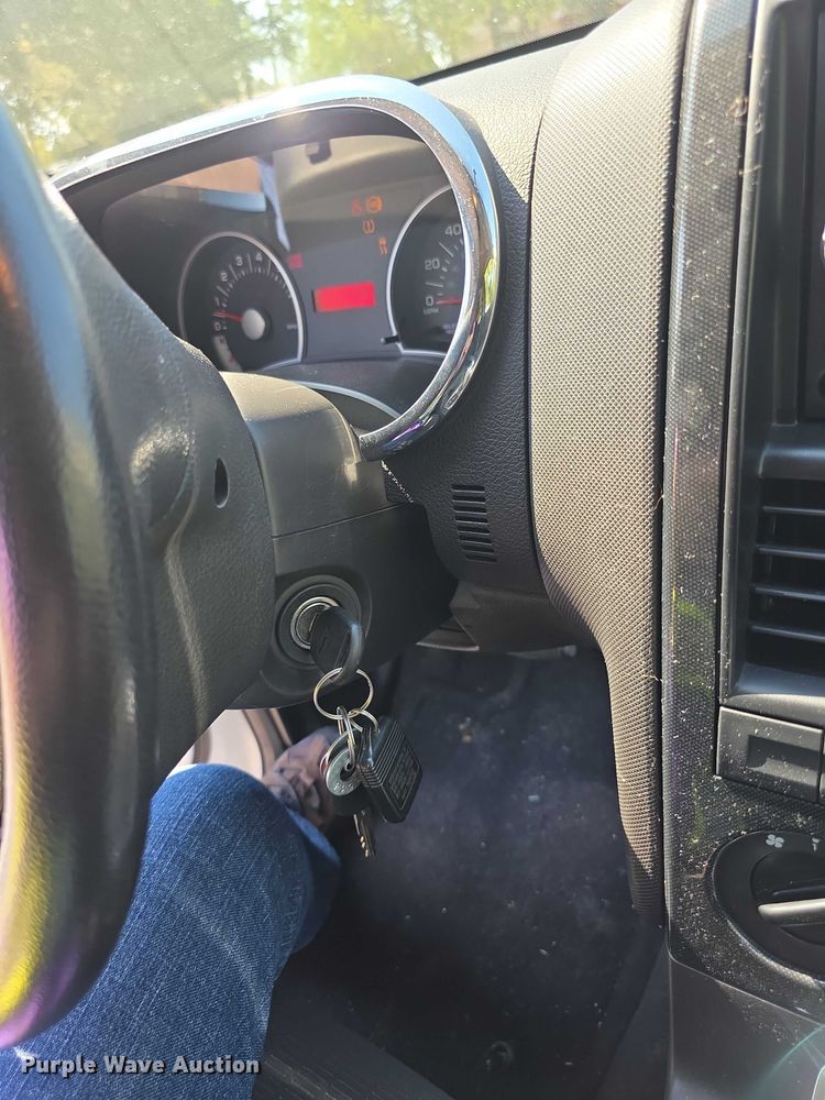 image for item FI0504 2009 Ford Explorer XLT SUV