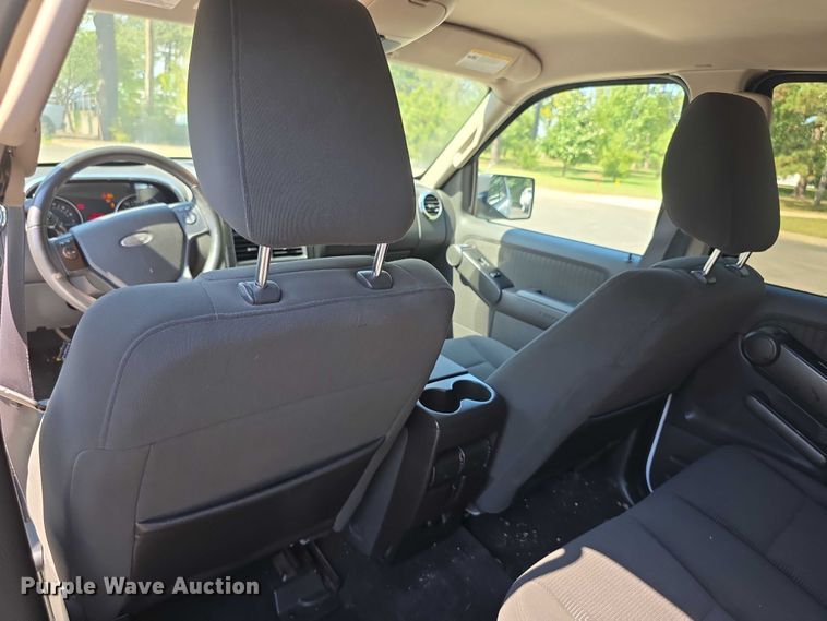 image for item FI0504 2009 Ford Explorer XLT SUV