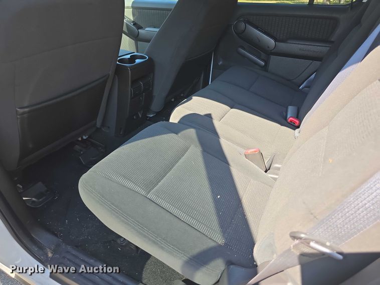 image for item FI0504 2009 Ford Explorer XLT SUV