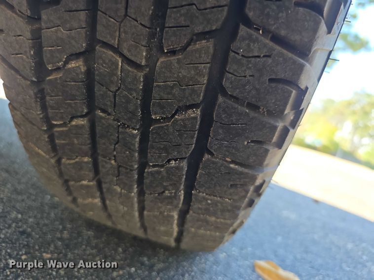 image for item FI0504 2009 Ford Explorer XLT SUV