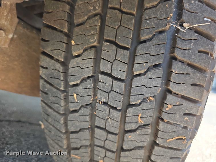 image for item FI0504 2009 Ford Explorer XLT SUV