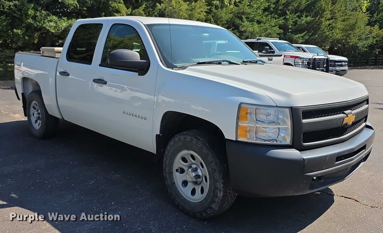 image for item FI0505 2012 Chevrolet  Silverado 1500 Crew Cab pickup truck