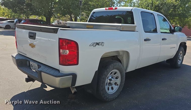 image for item FI0505 2012 Chevrolet  Silverado 1500 Crew Cab pickup truck