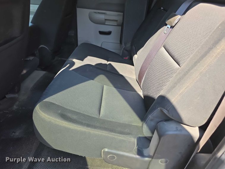 image for item FI0505 2012 Chevrolet  Silverado 1500 Crew Cab pickup truck