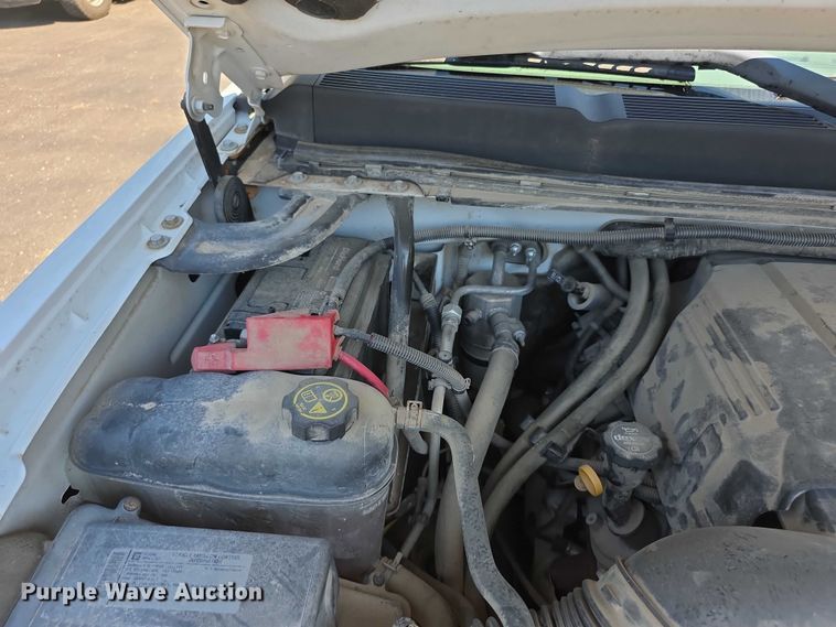 image for item FI0505 2012 Chevrolet  Silverado 1500 Crew Cab pickup truck