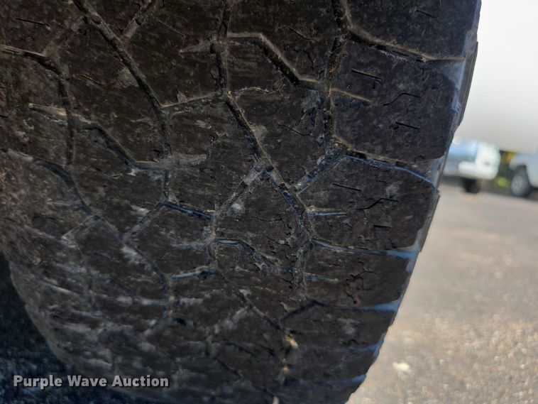 image for item FI0505 2012 Chevrolet  Silverado 1500 Crew Cab pickup truck