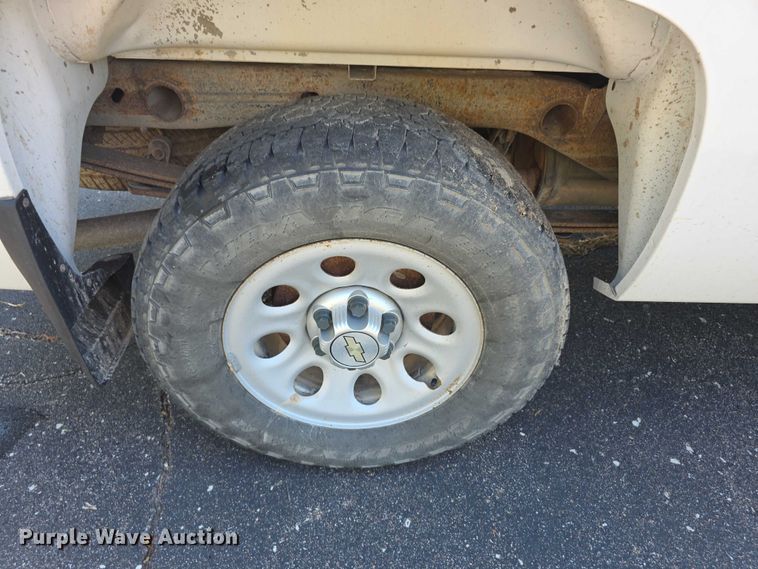 image for item FI0505 2012 Chevrolet  Silverado 1500 Crew Cab pickup truck