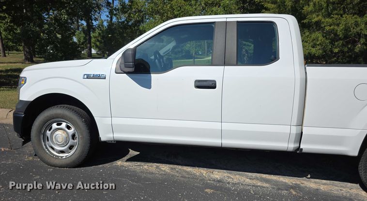 image for item FI0506 2015 Ford F150 SuperCab pickup truck