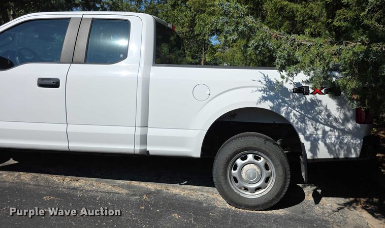 image for item FI0506 2015 Ford F150 SuperCab pickup truck