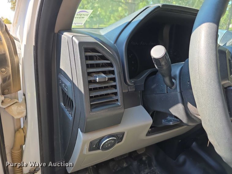 image for item FI0506 2015 Ford F150 SuperCab pickup truck