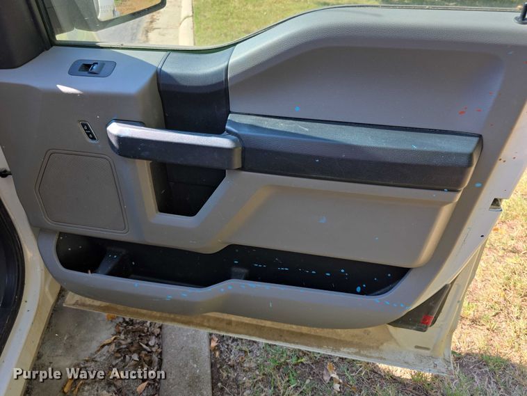 image for item FI0506 2015 Ford F150 SuperCab pickup truck