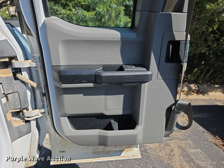 image for item FI0506 2015 Ford F150 SuperCab pickup truck