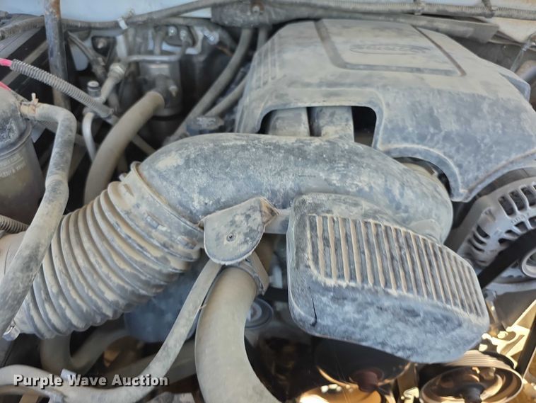 image for item FI0507 2011 Chevrolet Silverado 1500 Crew Cab pickup truck