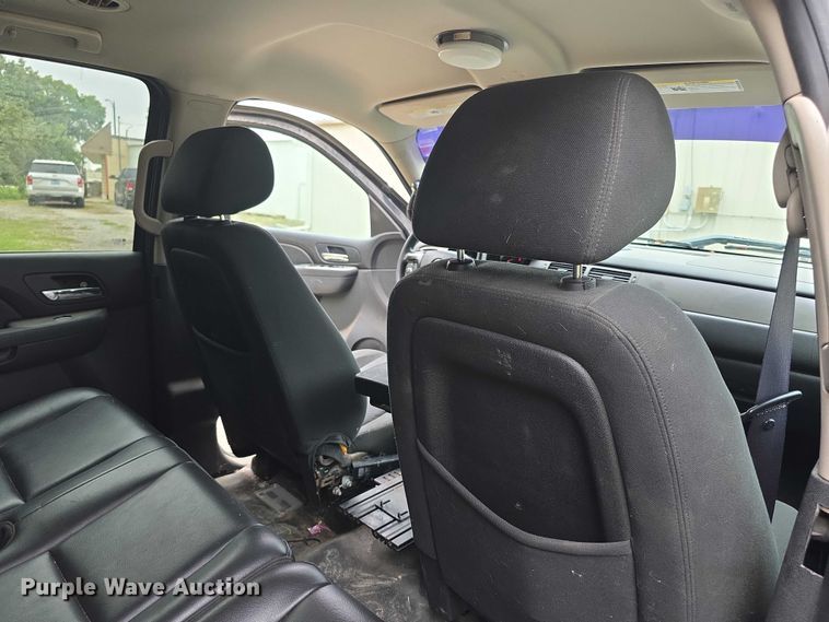 image for item FI0510 2011 Chevrolet Tahoe Police SUV