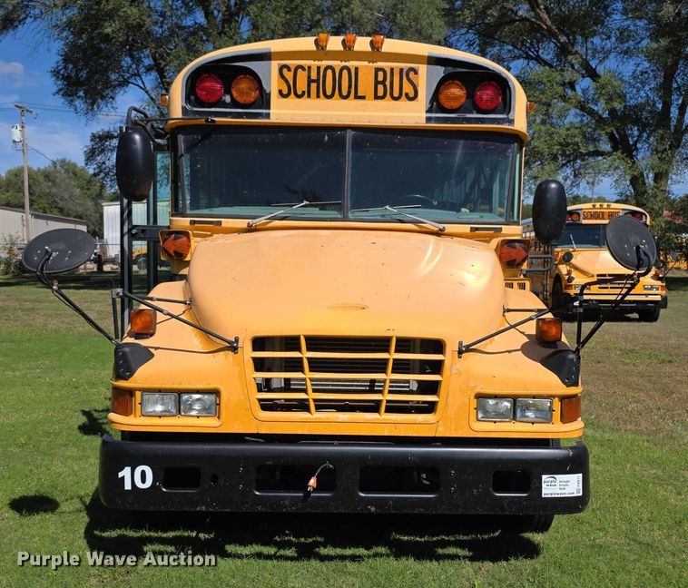 image for item FI0511 2007 Bluebird  school bus