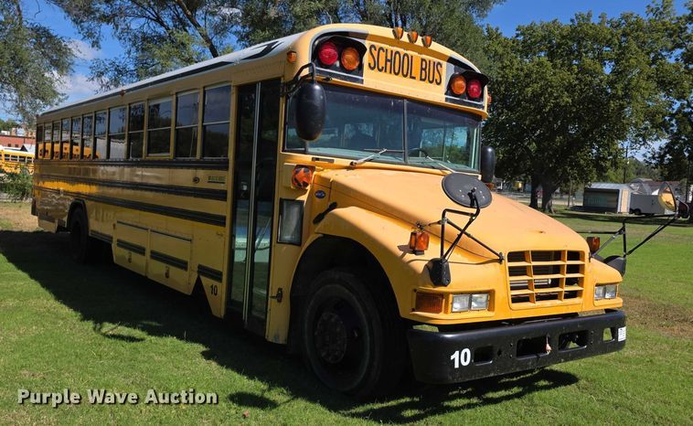 image for item FI0511 2007 Bluebird  school bus