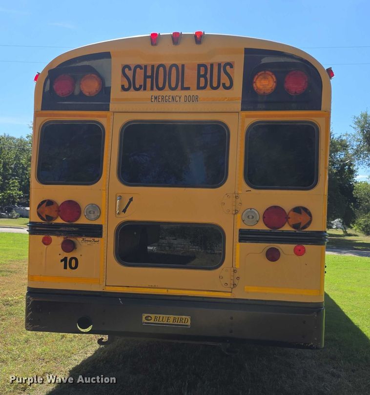 image for item FI0511 2007 Bluebird  school bus