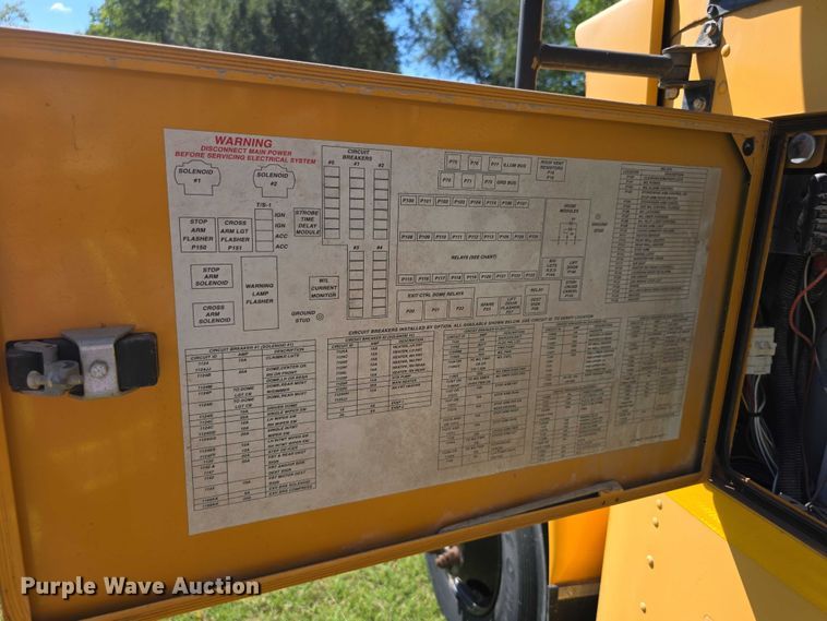 image for item FI0511 2007 Bluebird  school bus