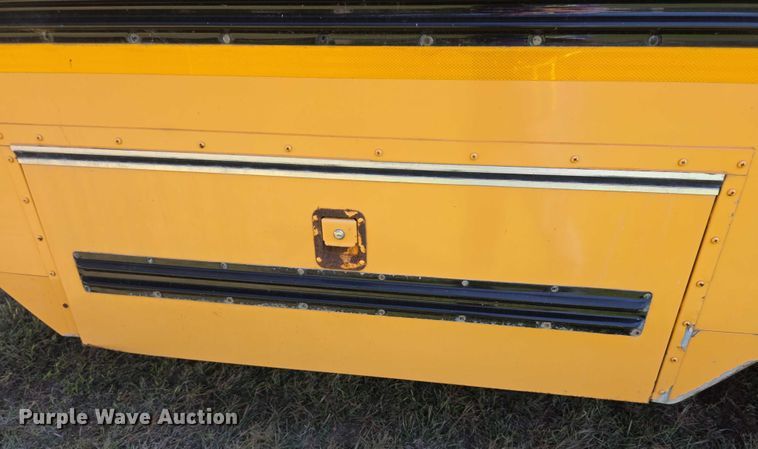 image for item FI0511 2007 Bluebird  school bus