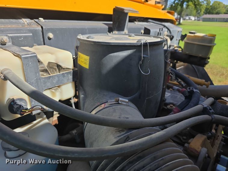 image for item FI0511 2007 Bluebird  school bus