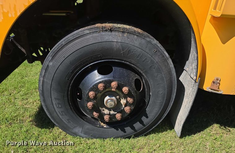 image for item FI0511 2007 Bluebird  school bus