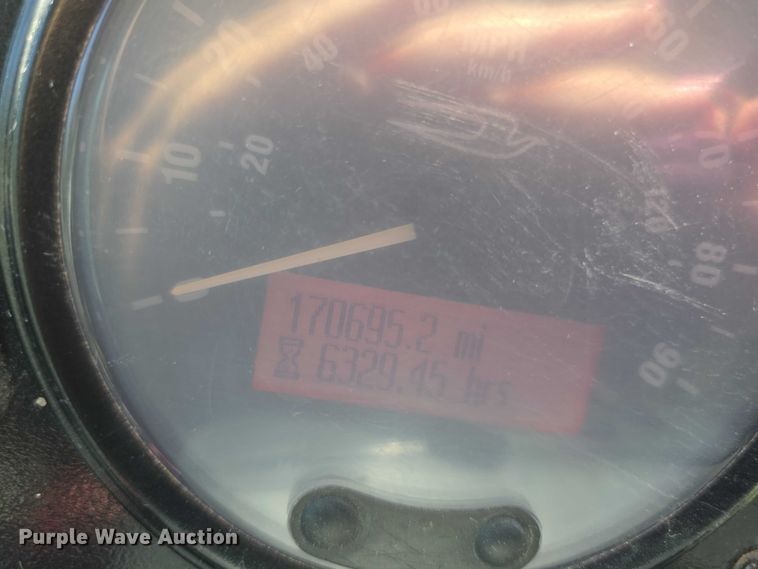 image for item FI0511 2007 Bluebird  school bus