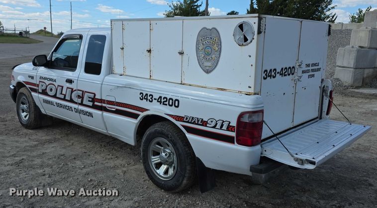 image for item FI0515 2002 Ford Ranger xlt SuperCab animal control pickup truck