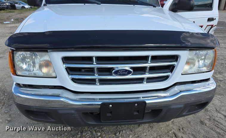 image for item FI0515 2002 Ford Ranger xlt SuperCab animal control pickup truck